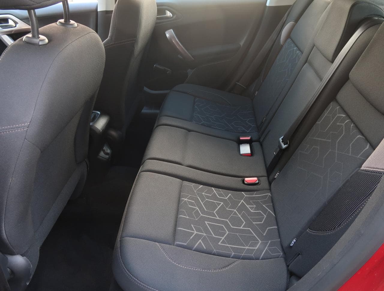 2016 Peugeot 2008 - 15