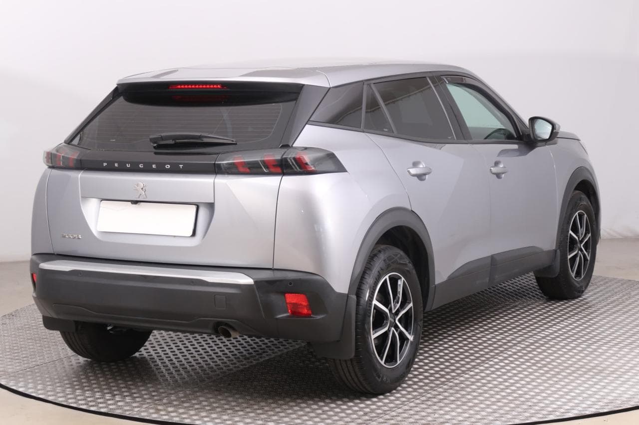 2021 Peugeot 2008 - 7