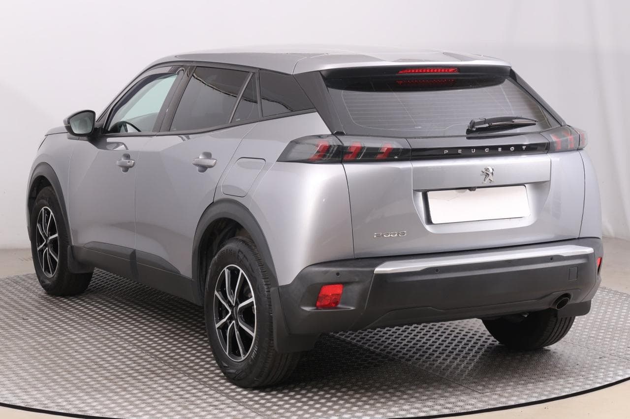 2021 Peugeot 2008 - 5
