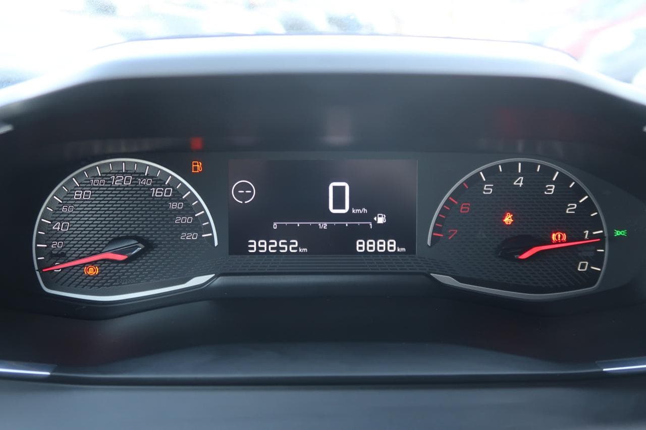 2021 Peugeot 2008 - 17