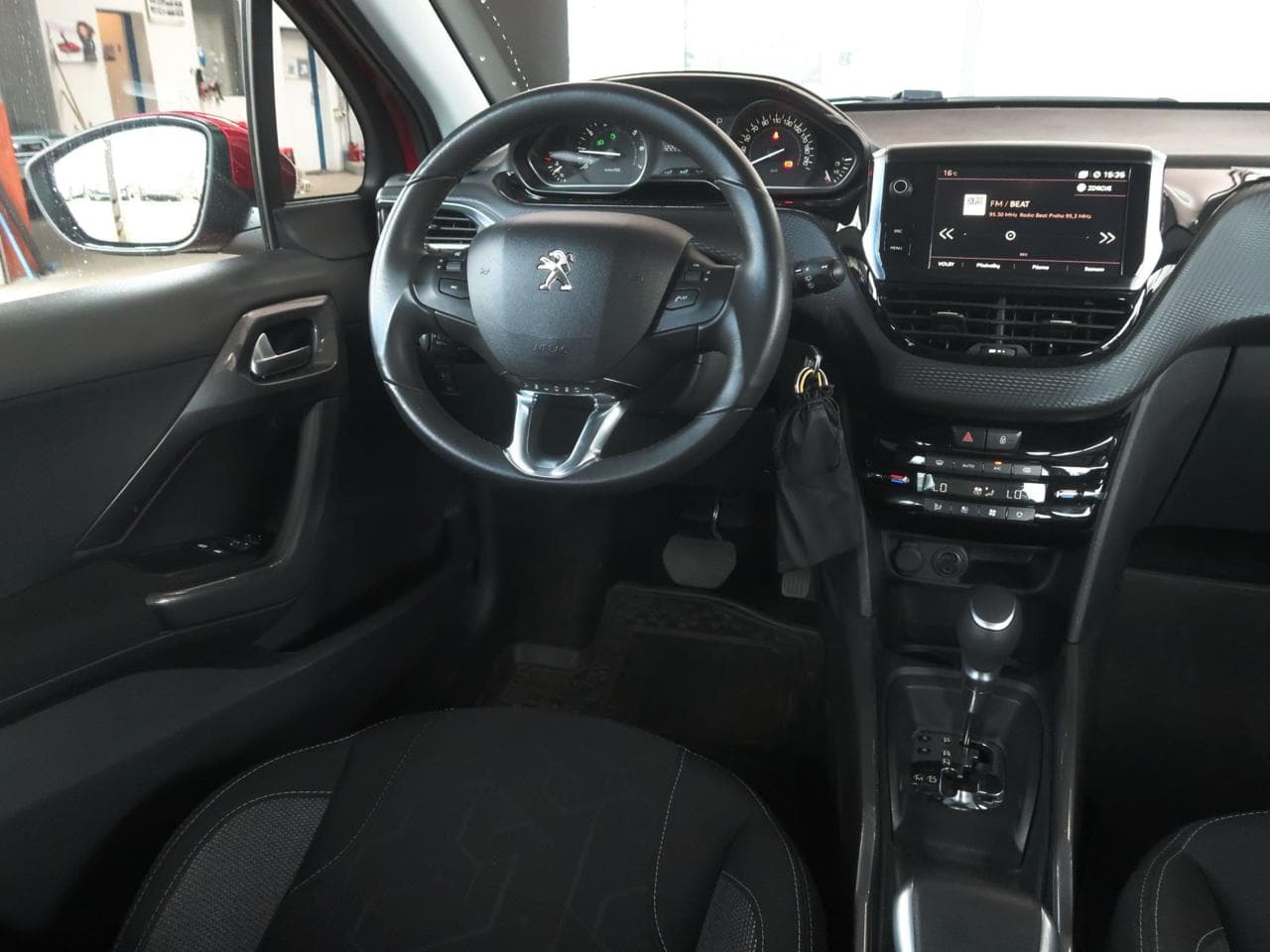 2018 Peugeot 2008 - 9