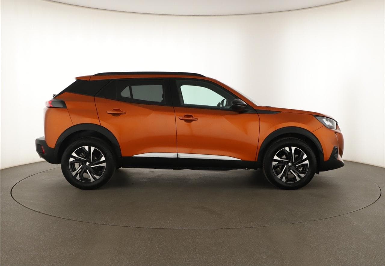 2023 Peugeot 2008 - 8