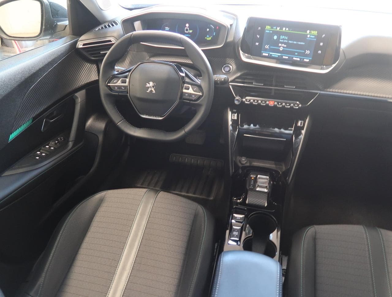 2022 Peugeot 2008 - 9