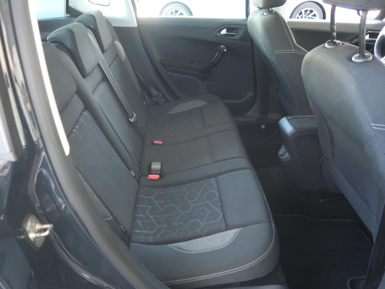 2019 Peugeot 2008 - 13