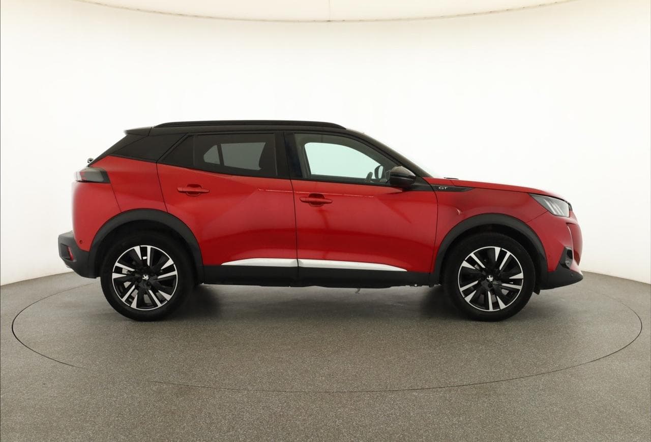 2022 Peugeot 2008 - 8