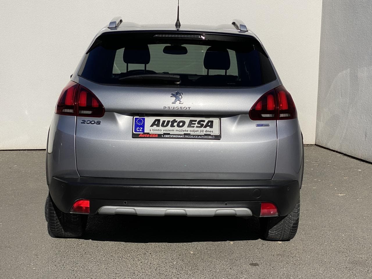 2017 Peugeot 2008 - 5