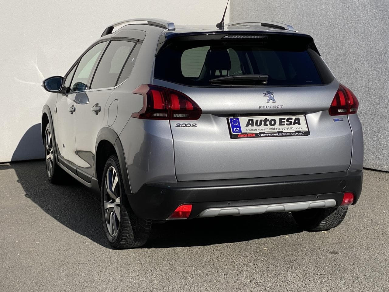 2017 Peugeot 2008 - 6