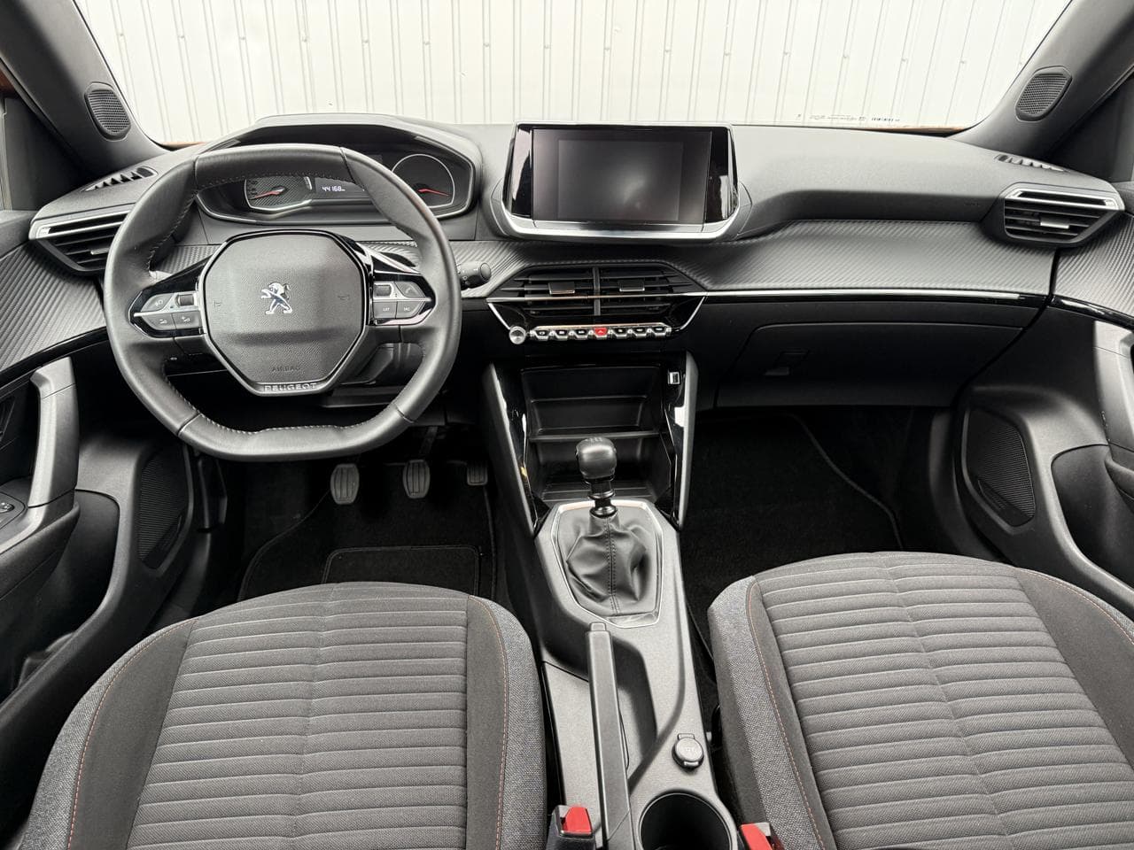 2023 Peugeot 2008 - 8
