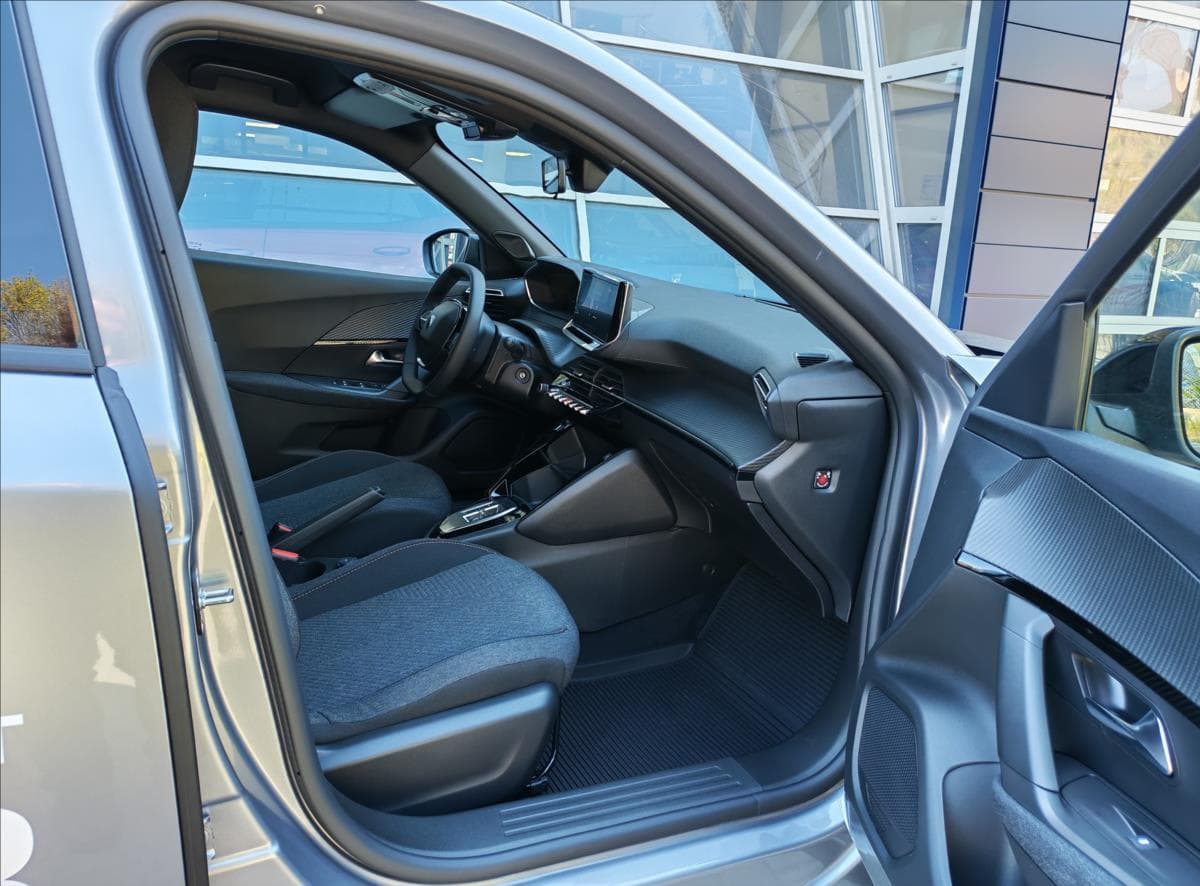 2026 Peugeot 2008 - 13