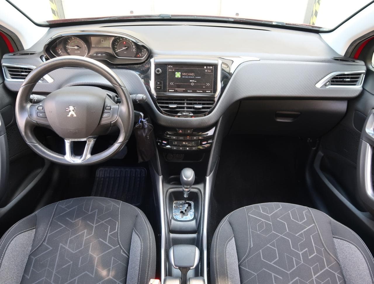 2019 Peugeot 2008 - 10