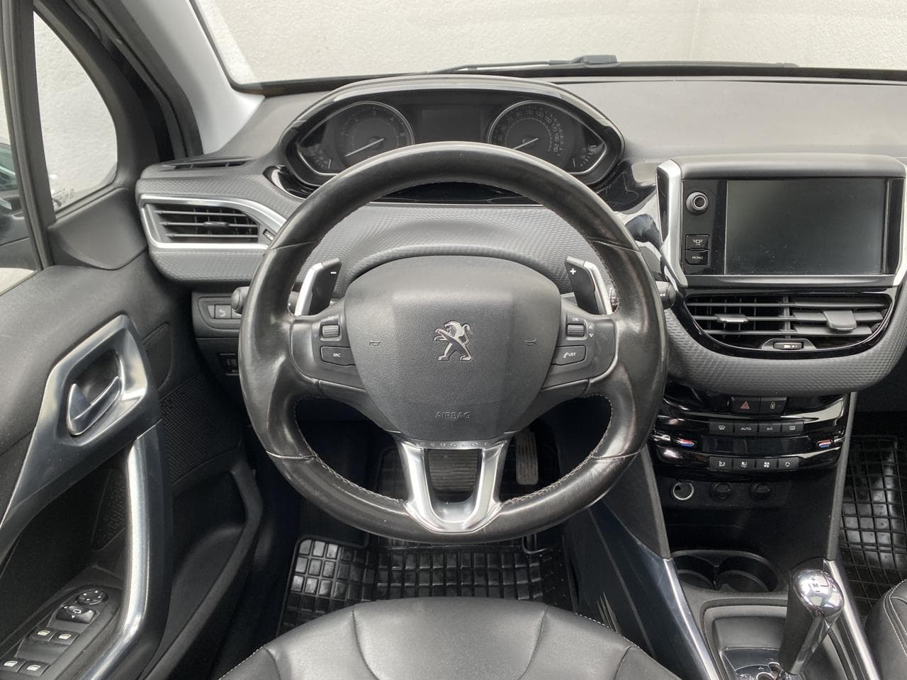2013 Peugeot 2008 - 16