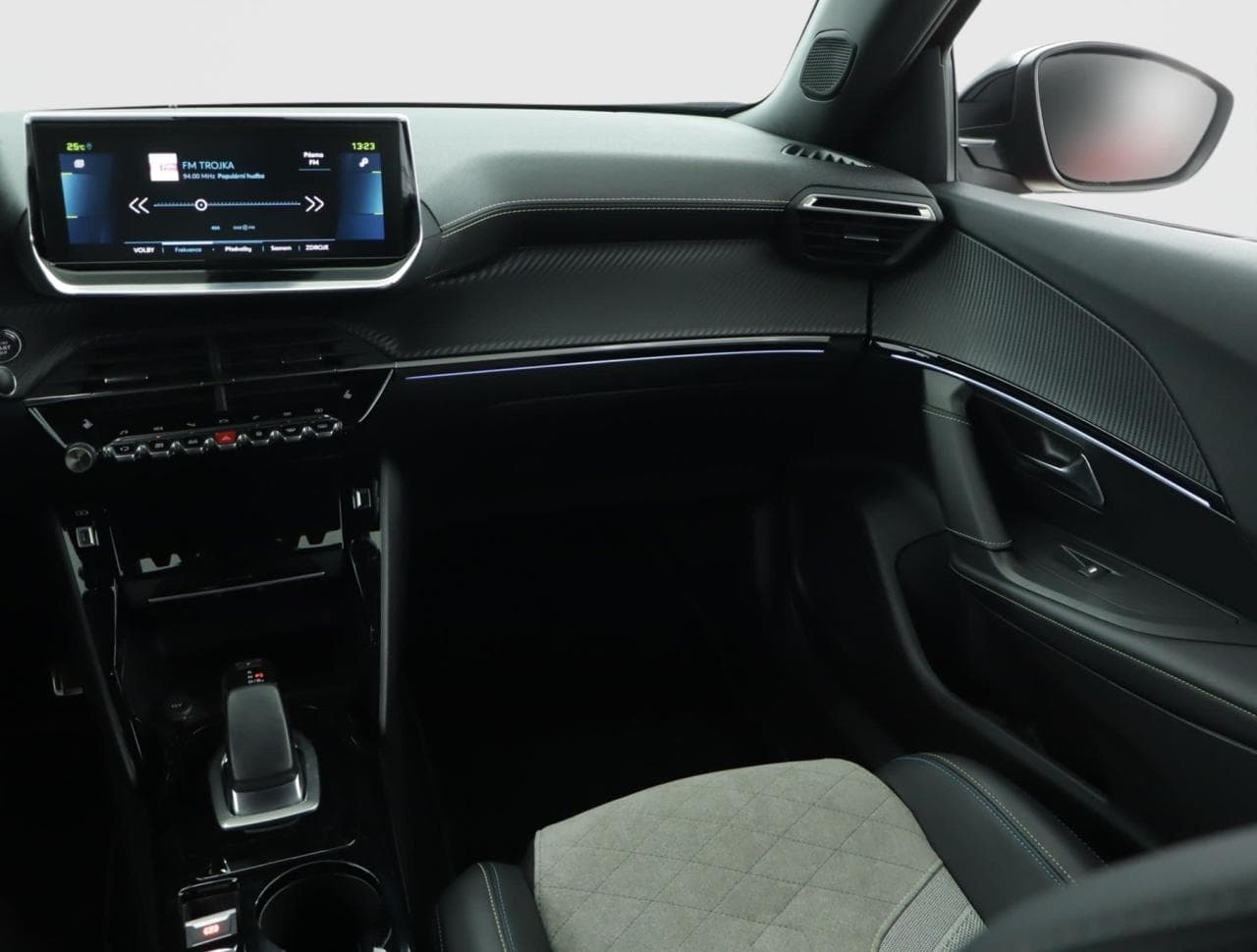 2021 Peugeot 2008 - 11