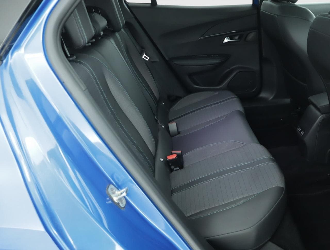 2021 Peugeot 2008 - 21