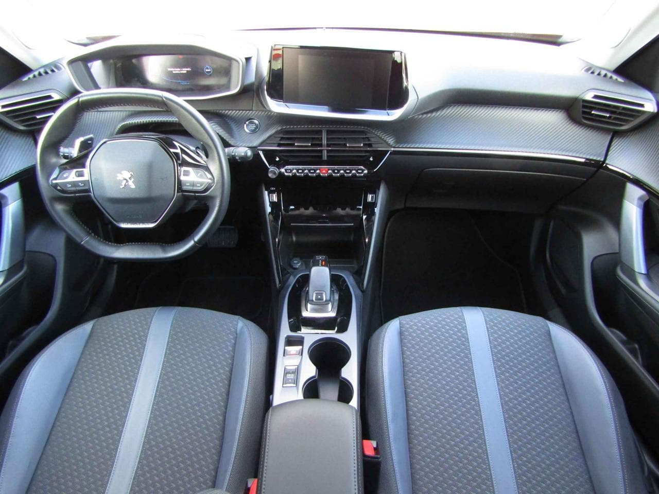2020 Peugeot 2008 - 8
