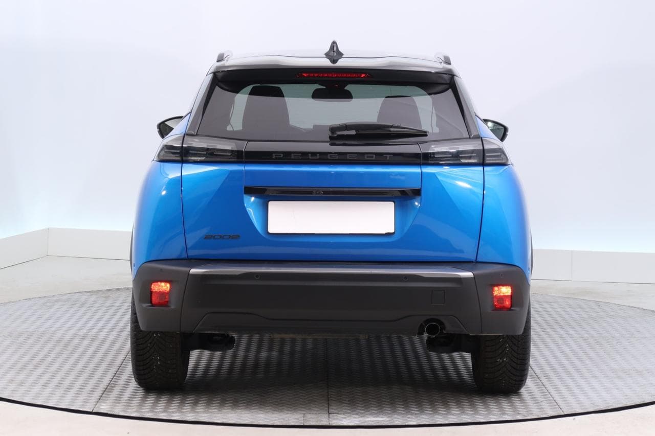 2025 Peugeot 2008 - 9