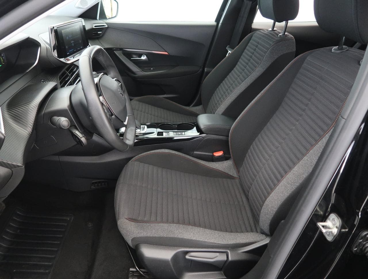 2022 Peugeot 2008 - 16