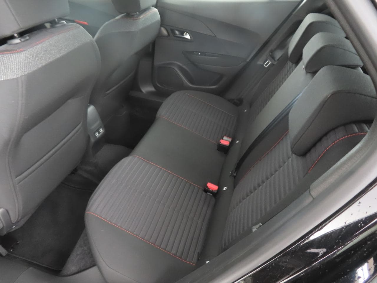 2023 Peugeot 2008 - 15