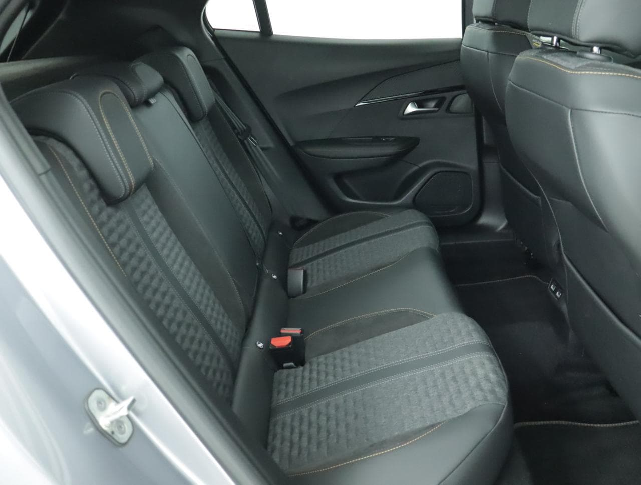2022 Peugeot 2008 - 35
