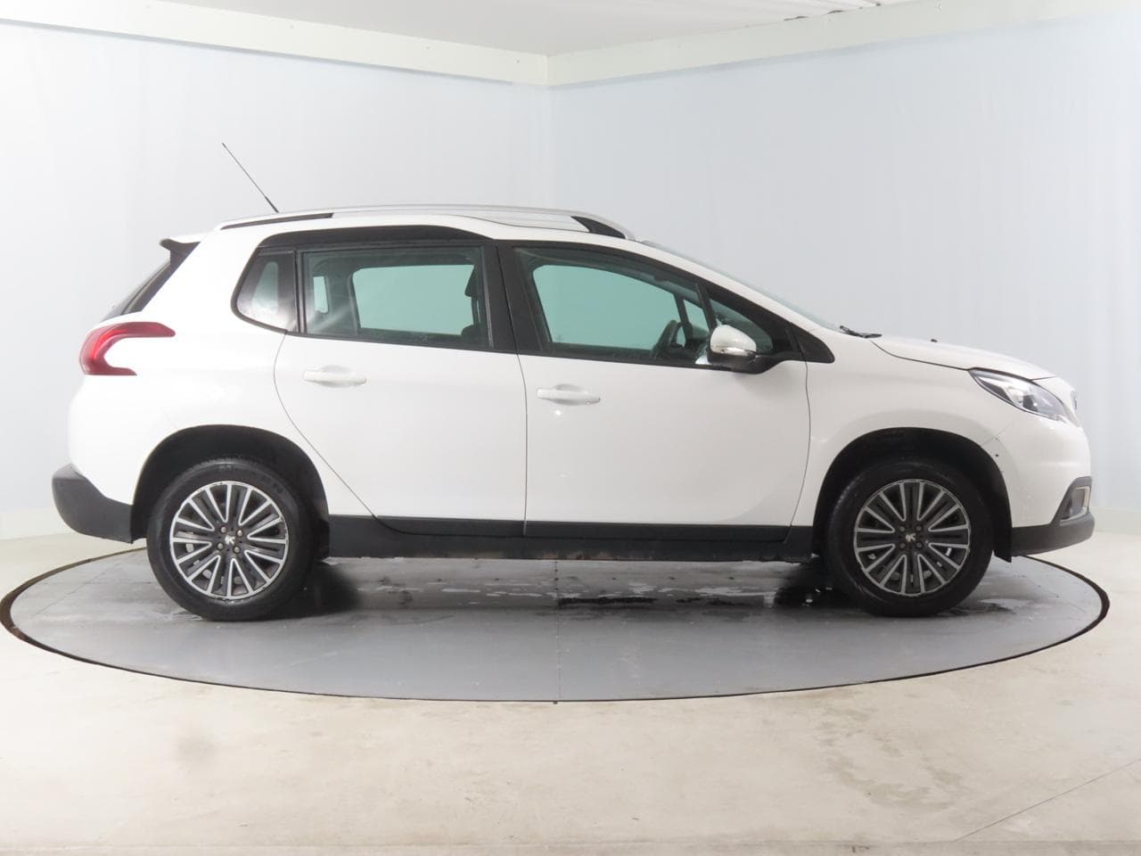 2019 Peugeot 2008 - 8