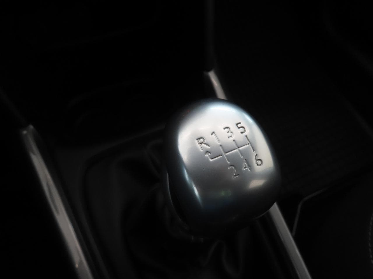 2019 Peugeot 2008 - 27