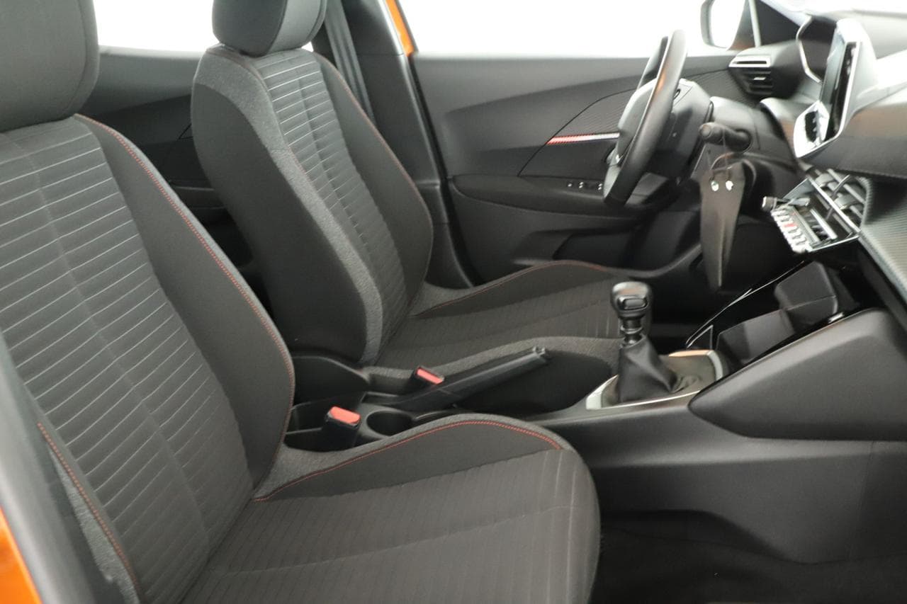 2021 Peugeot 2008 - 16