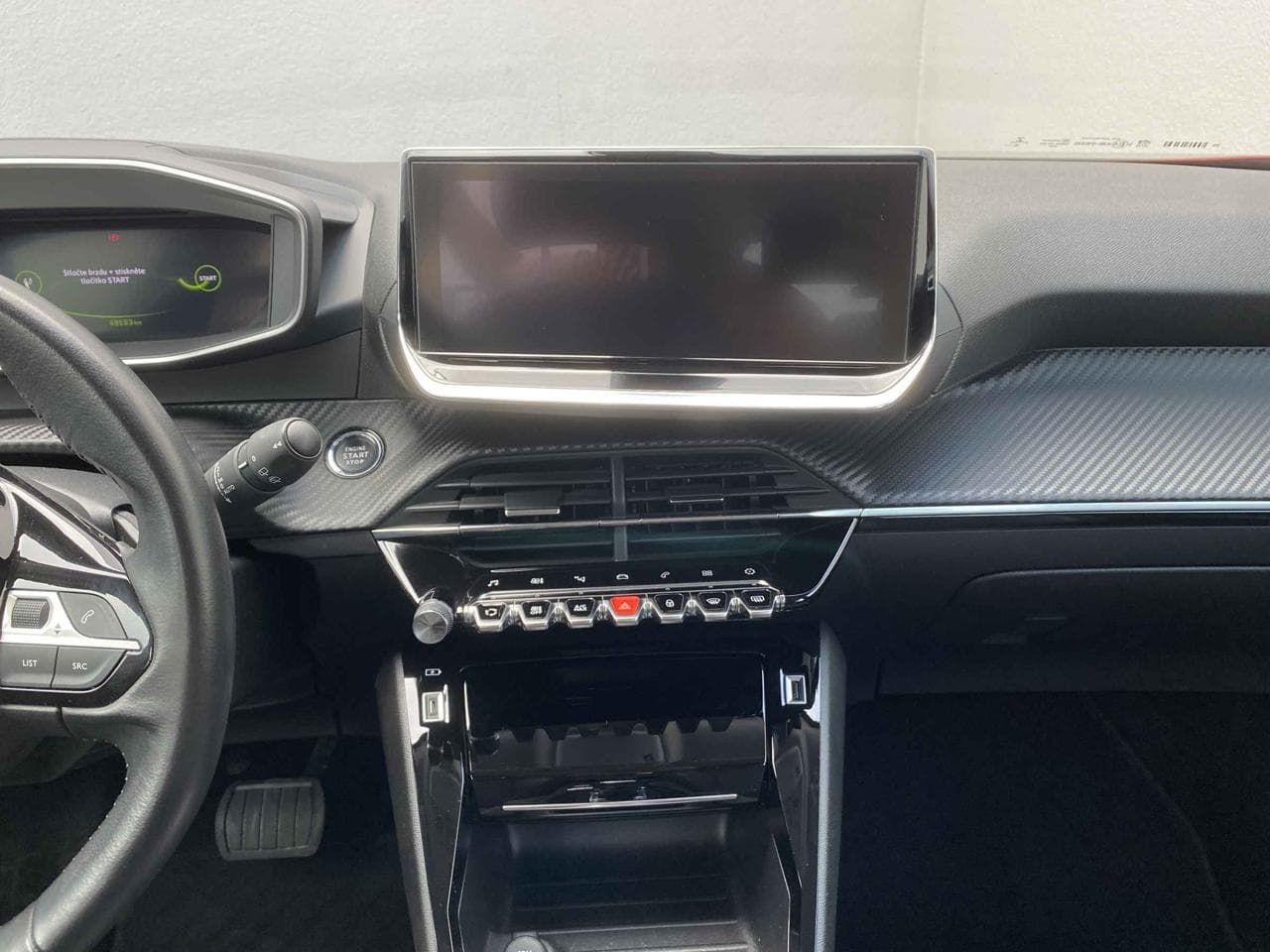 2020 Peugeot 2008 - 21