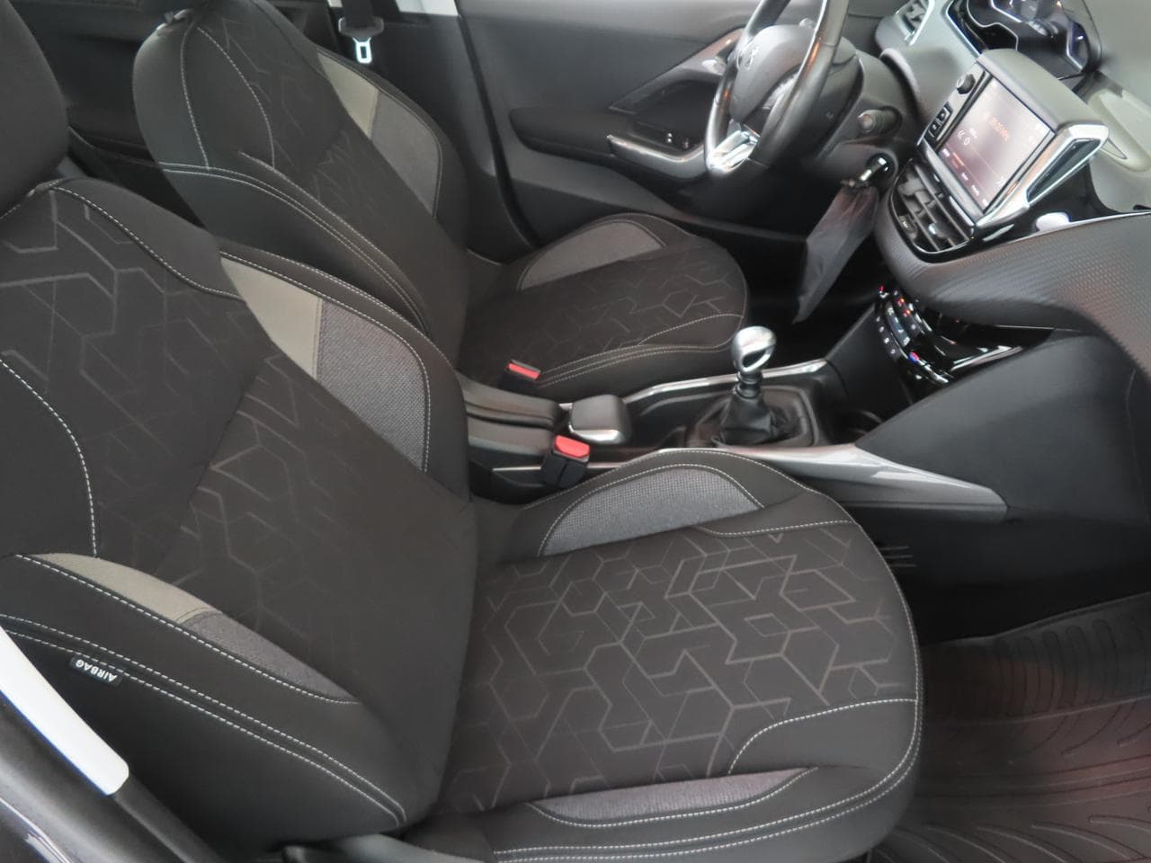 2019 Peugeot 2008 - 22