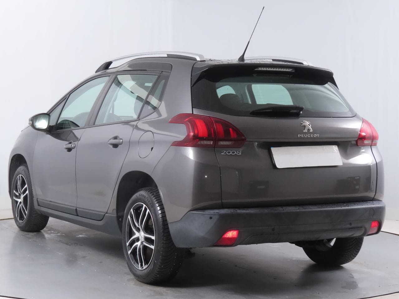 2019 Peugeot 2008 - 9