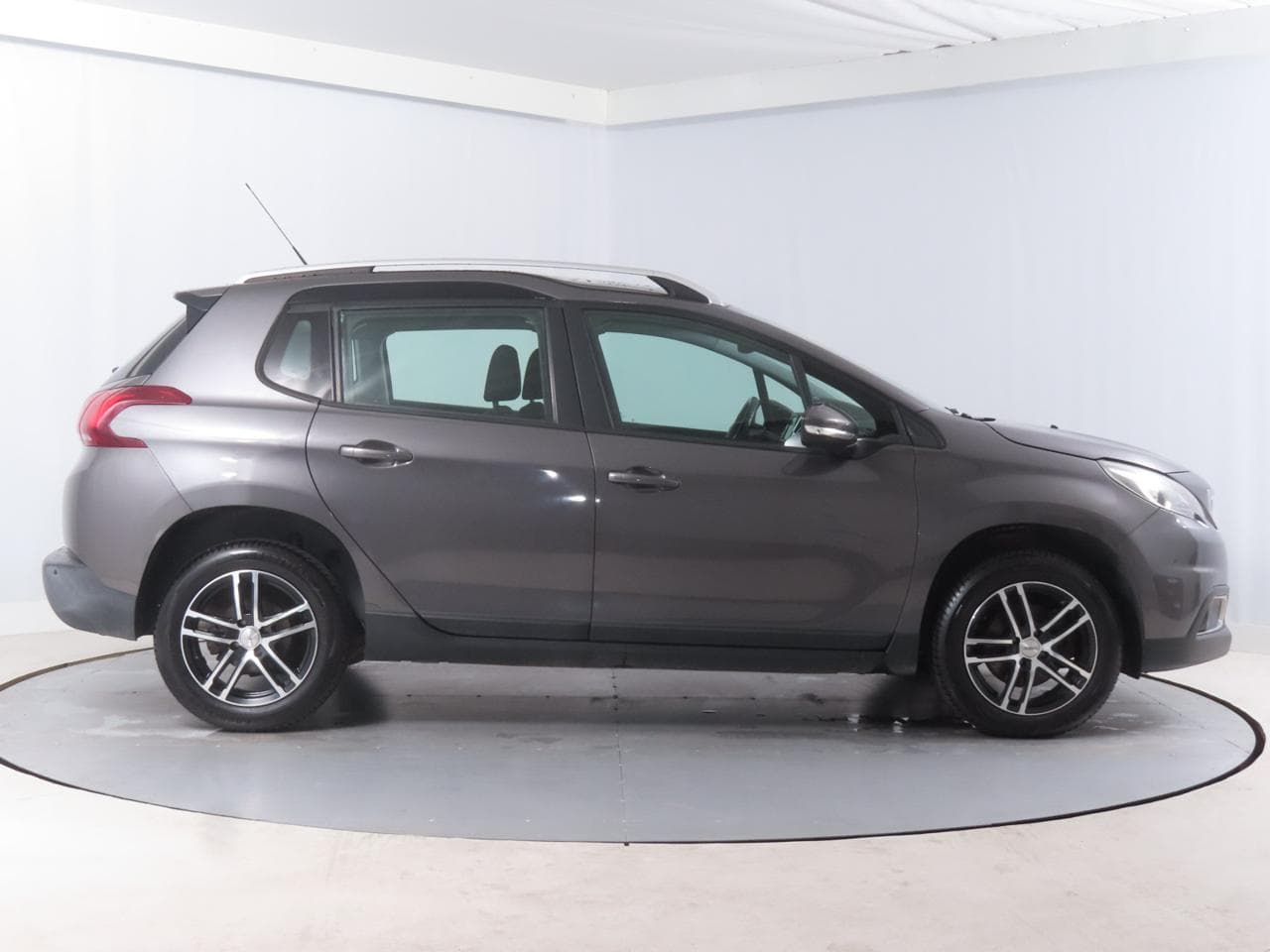 2019 Peugeot 2008 - 14