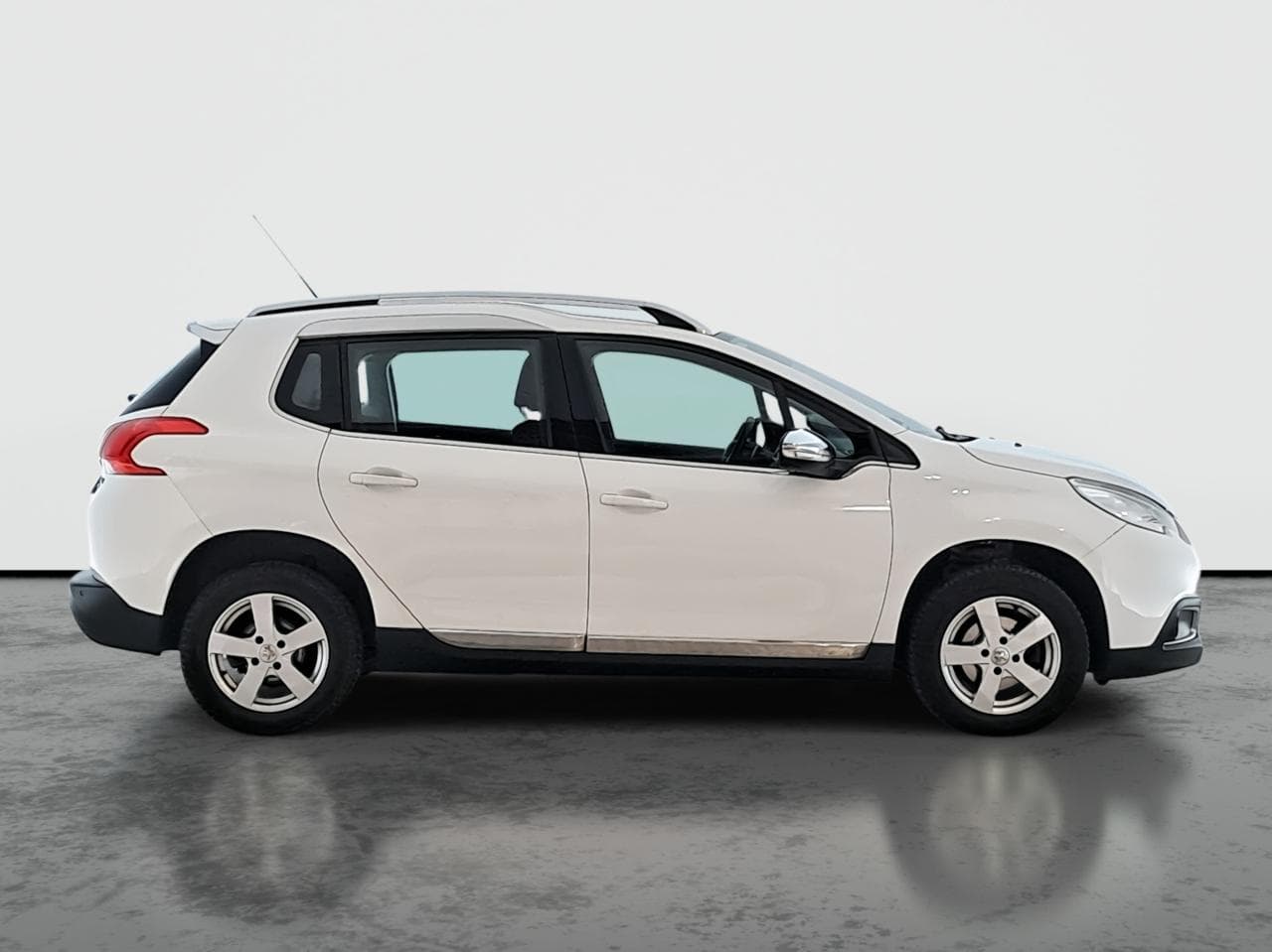 2014 Peugeot 2008 - 13