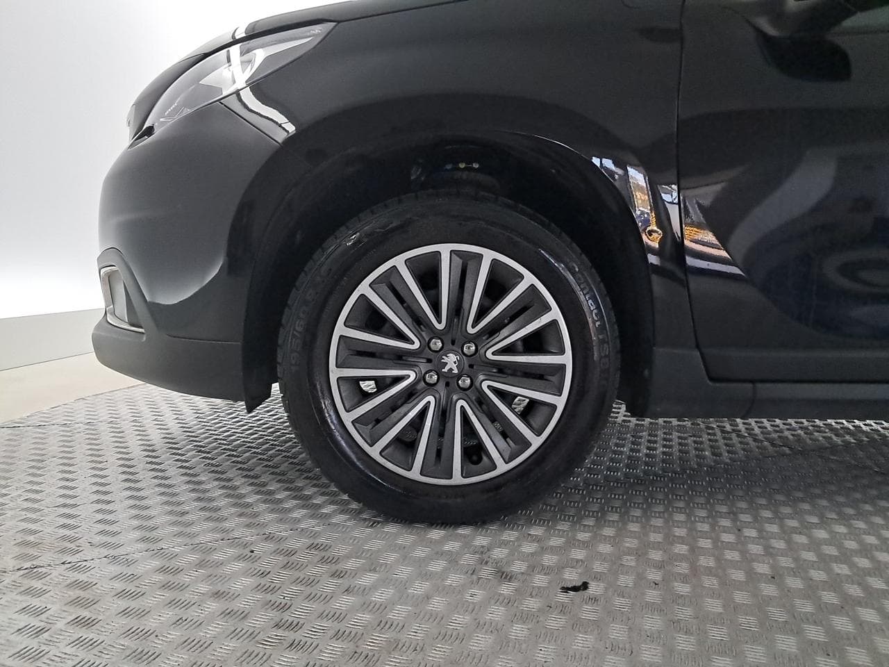 2019 Peugeot 2008 - 35