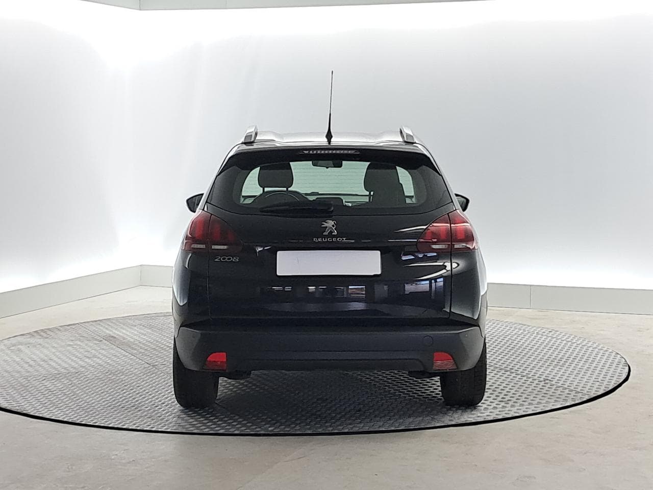 2019 Peugeot 2008 - 10