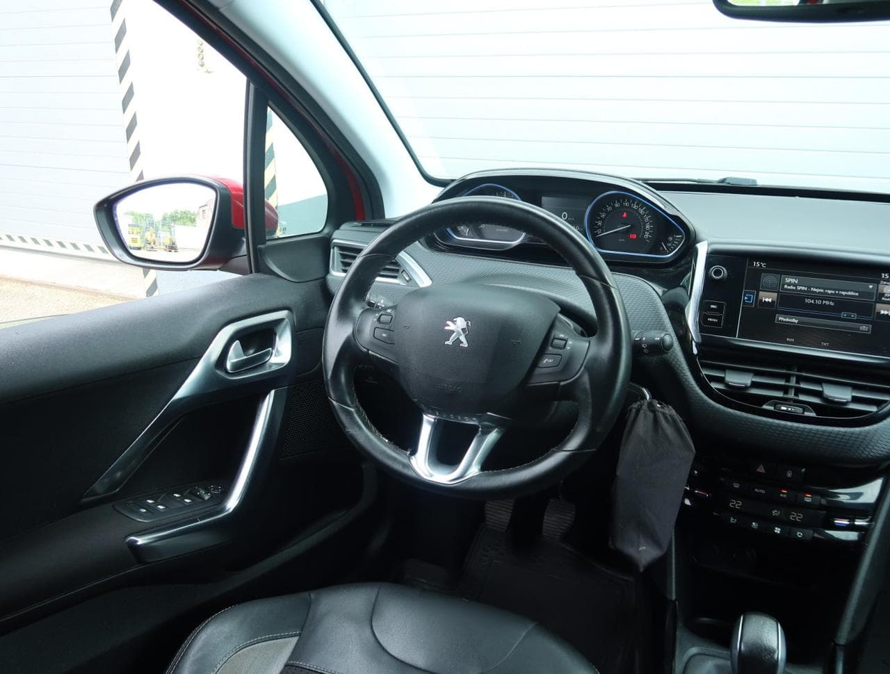 2016 Peugeot 2008 - 17