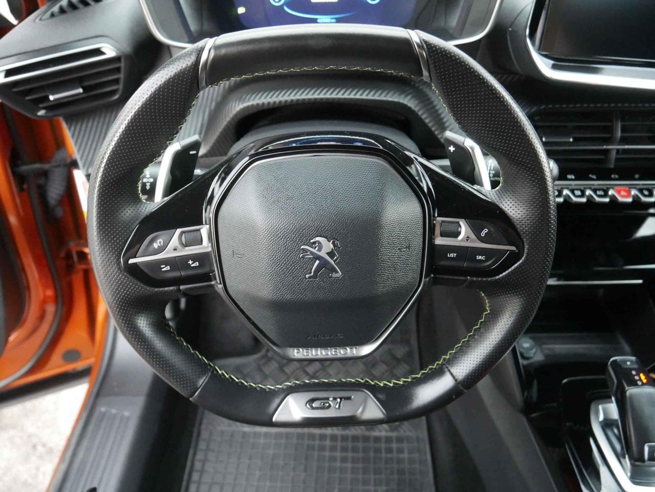 2020 Peugeot 2008 - 24