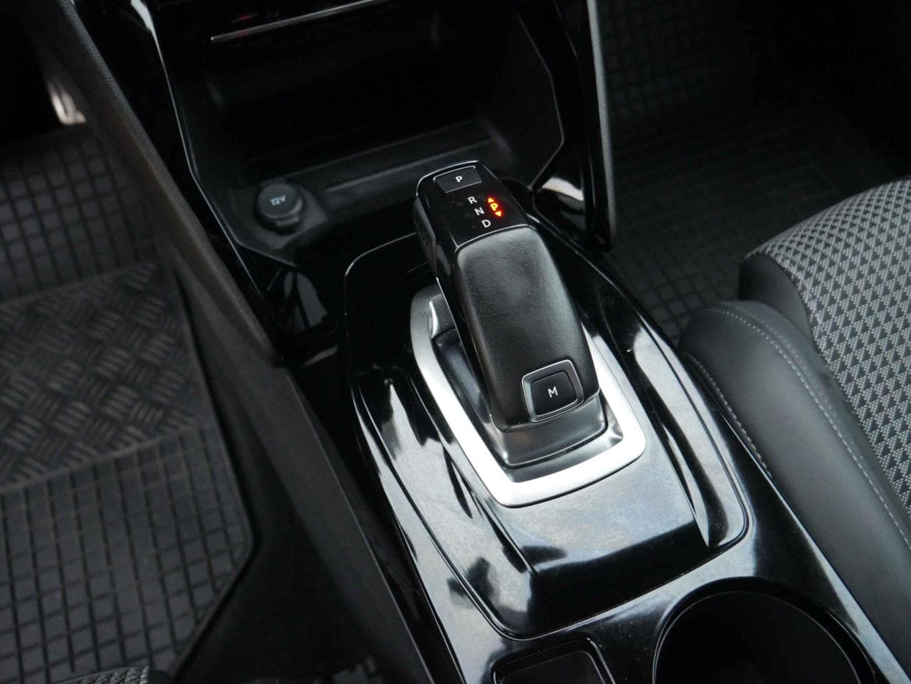 2020 Peugeot 2008 - 22