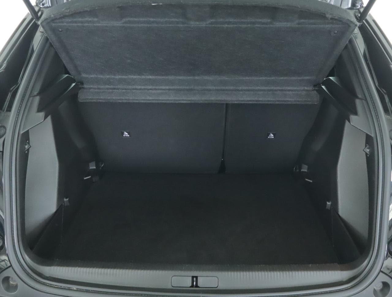 2023 Peugeot 2008 - 28