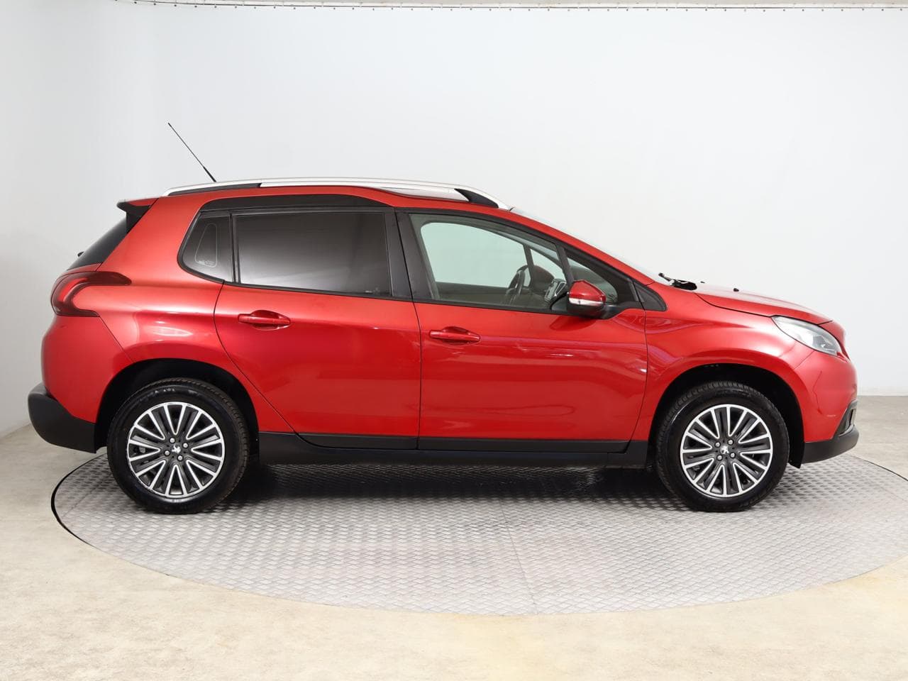 2018 Peugeot 2008 - 8