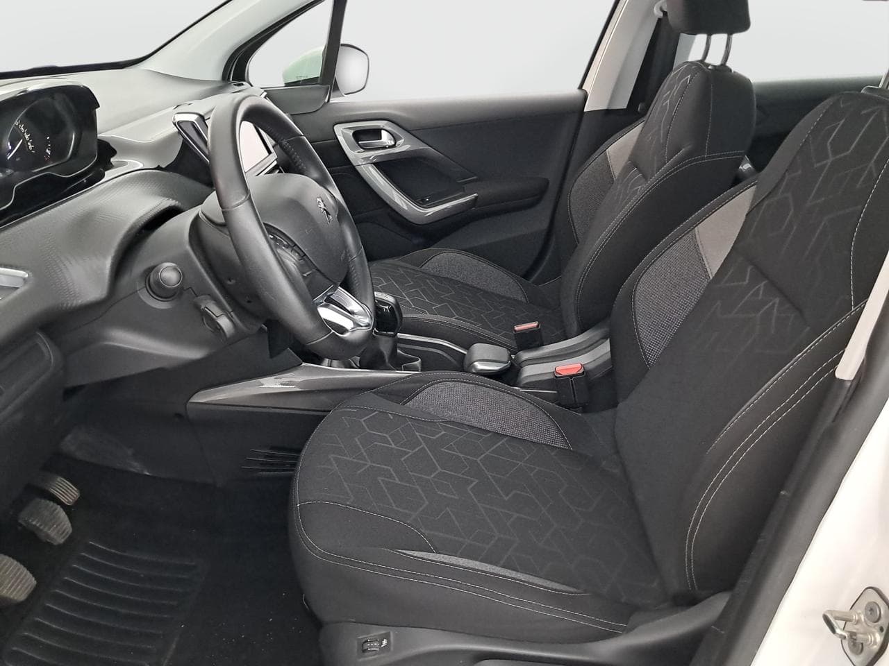 2019 Peugeot 2008 - 26