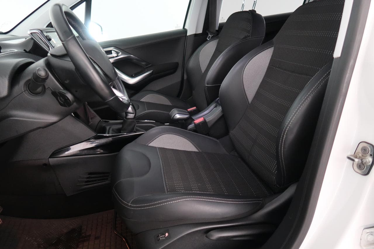 2019 Peugeot 2008 - 25