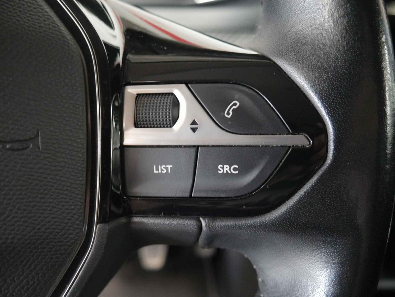 2020 Peugeot 2008 - 35