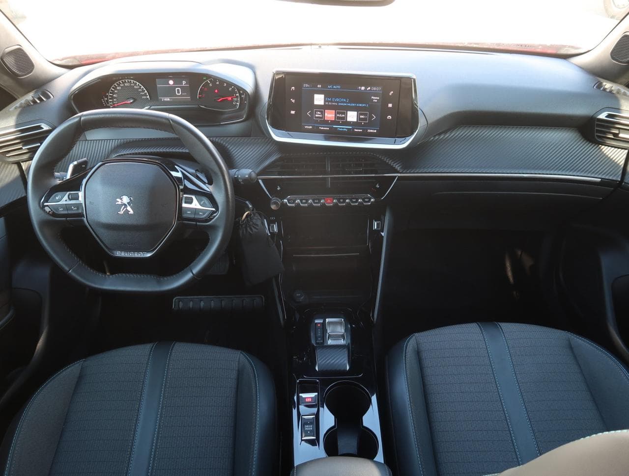 2023 Peugeot 2008 - 10