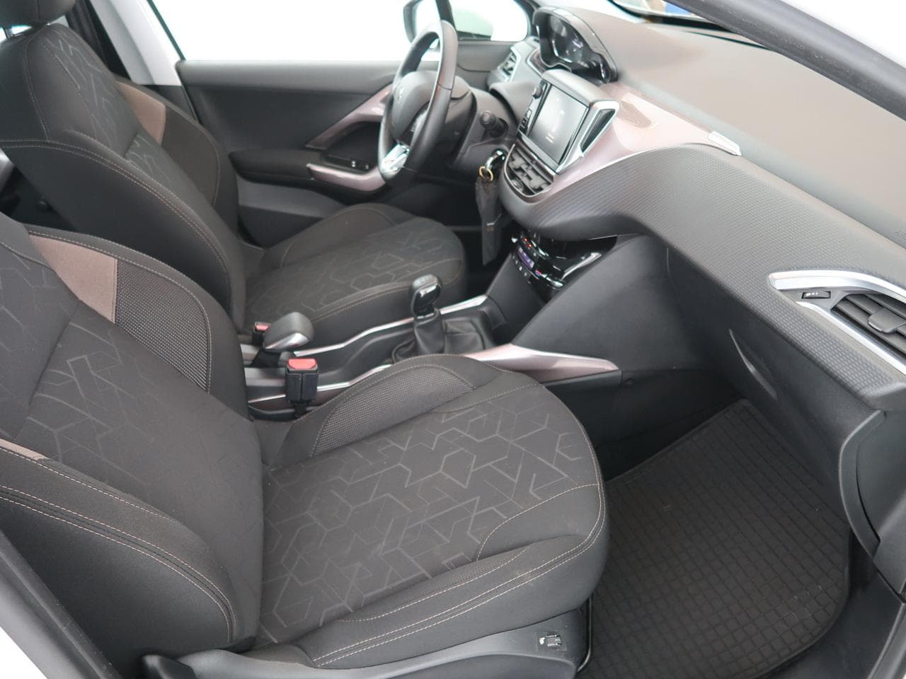 2014 Peugeot 2008 - 22