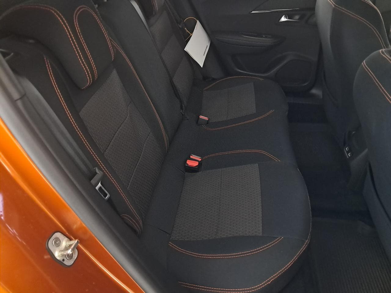 2021 Peugeot 2008 - 13