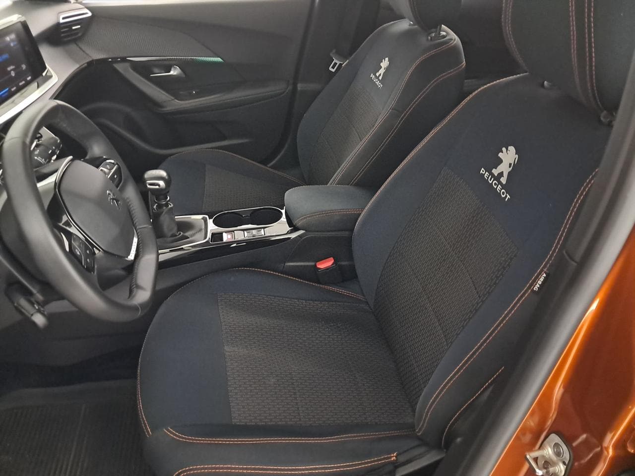 2021 Peugeot 2008 - 16
