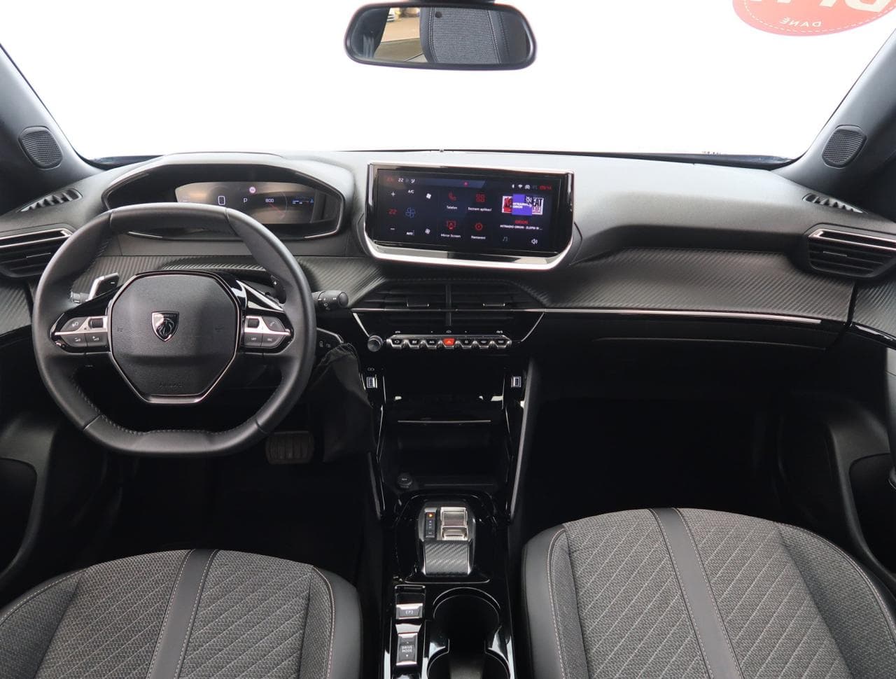 2025 Peugeot 2008 - 10