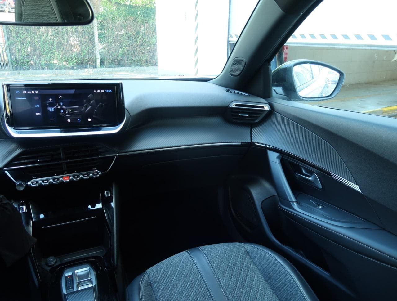 2025 Peugeot 2008 - 11