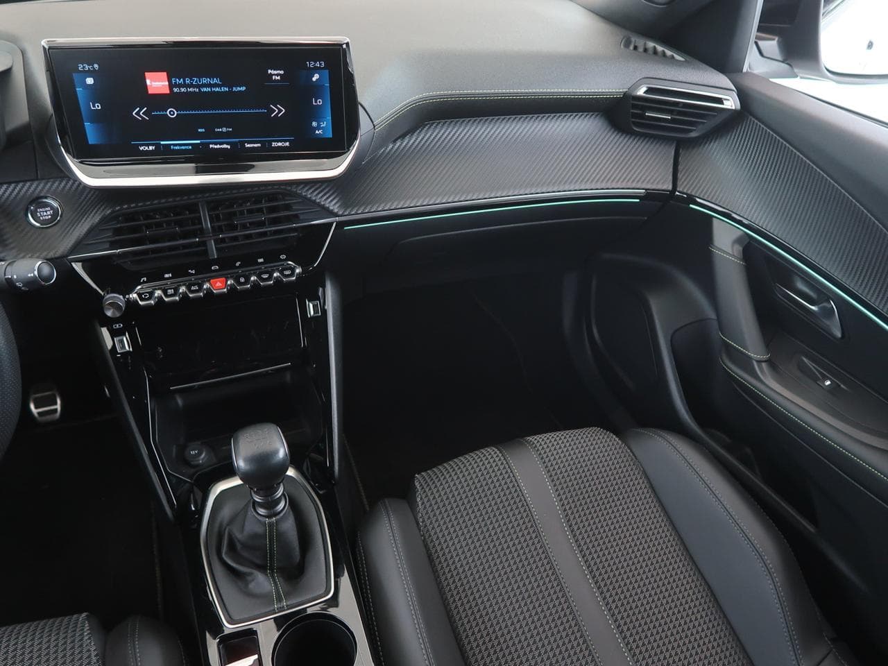 2022 Peugeot 2008 - 11