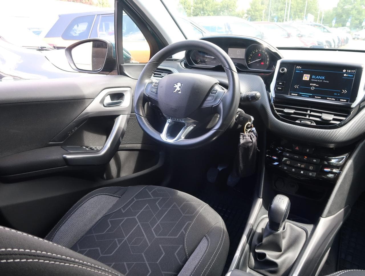 2019 Peugeot 2008 - 9