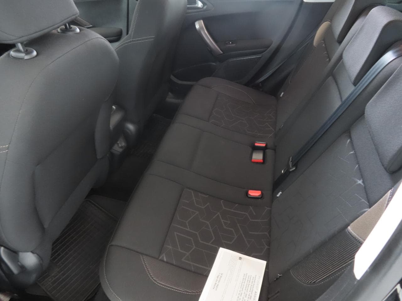 2016 Peugeot 2008 - 15
