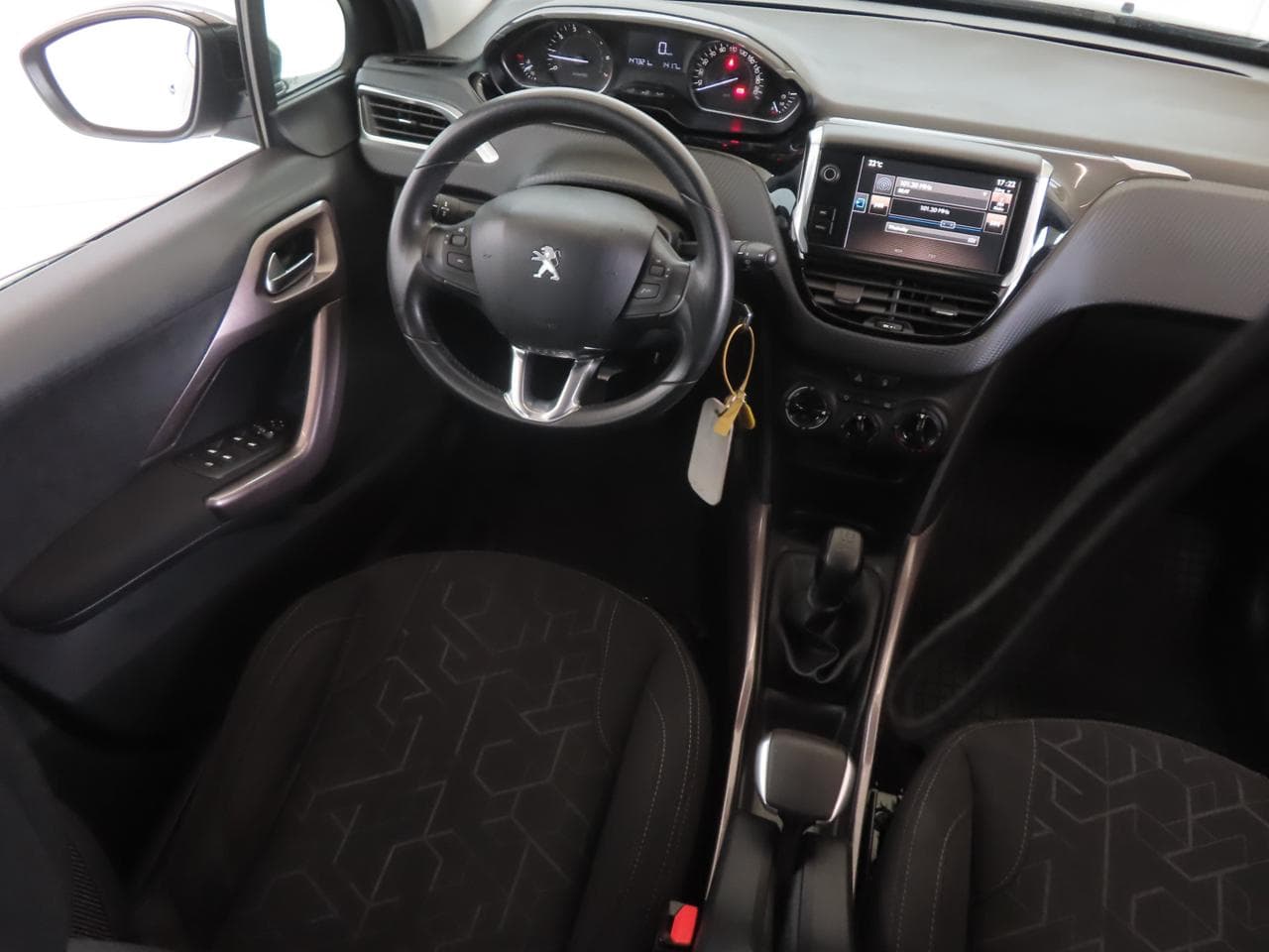 2016 Peugeot 2008 - 9